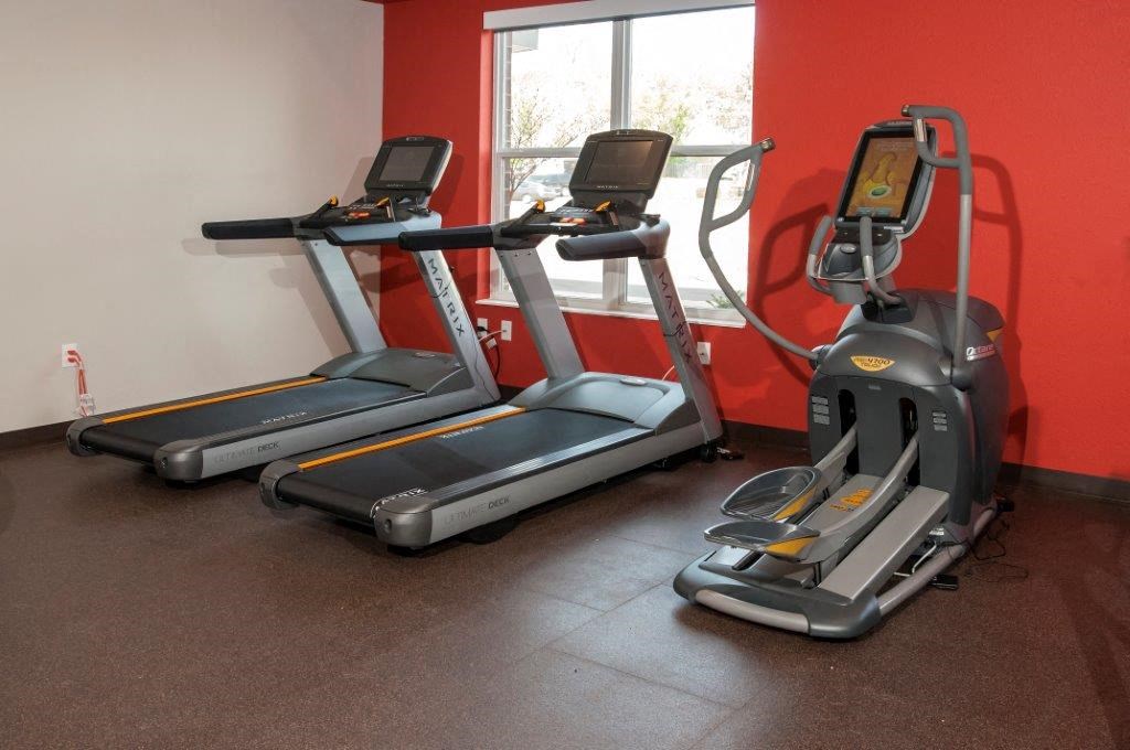 Cardio Equipment In Gym at Overlook on the Creek, Minnesota