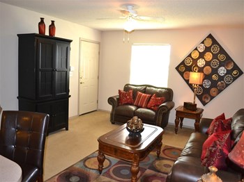 1600 Westlake Drive 1-2 Beds Apartment for Rent - Photo Gallery 4