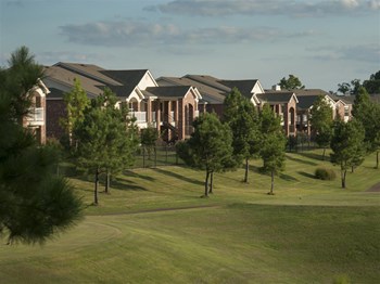 The Links At Cadron Valley Apartments, 3400 Irby Drive, Building A