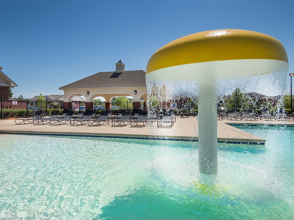 the water feature at the pool at the preserve at polo ridge