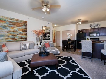 124 Links Drive, Building U 1-2 Beds Apartment for Rent - Photo Gallery 2