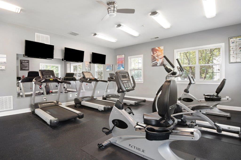 the gym at the apartments for rent