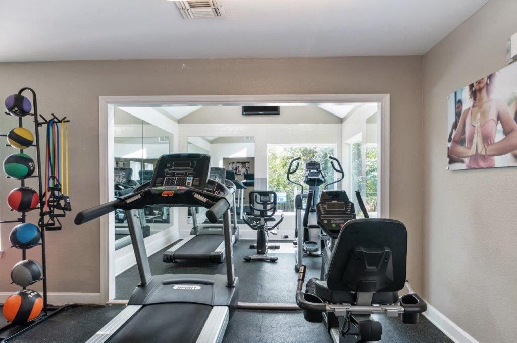 the gym at the apartments for rent
