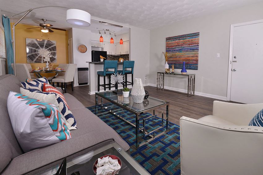 South & Madison Apartments, 1834 Madison Village Drive, Indianapolis