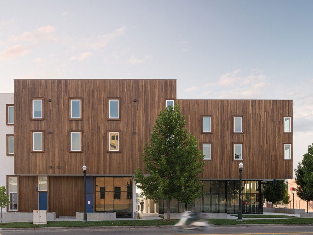 Safe Outdoor Walking Paths at The Watercooler Apartments, Idaho