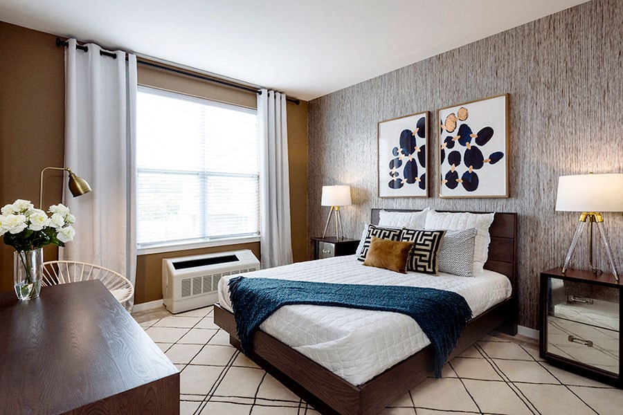 Beautiful Bright Bedroom With Wide Windows at The Green at Bloomfield, Bloomfield