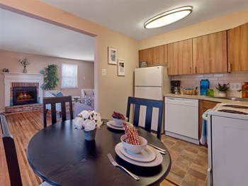 211 Lazaretto Road 2 Beds Apartment for Rent - Photo Gallery 3
