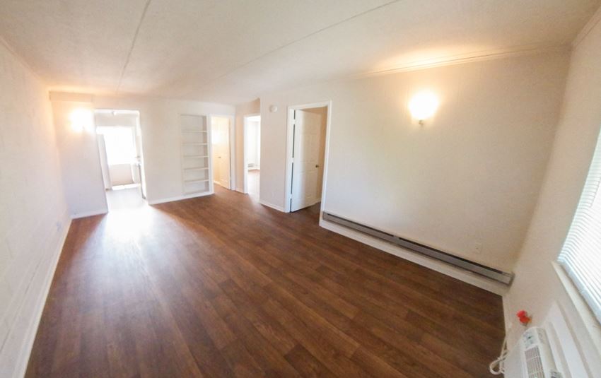 1523 Highland Avenue 2-3 Beds Apartment, Student for Rent - Photo Gallery 1