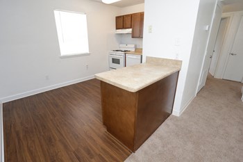 24 Salisbury Way 2-3 Beds Apartment, Affordable for Rent - Photo Gallery 4