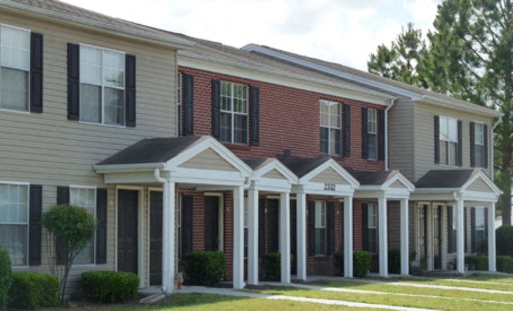 Victory Village Apartments Apartments in Portsmouth, VA