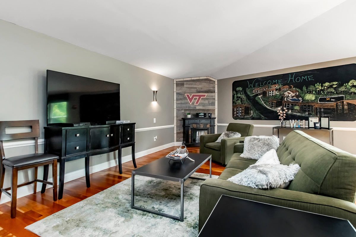 Windsor Hills Apartments