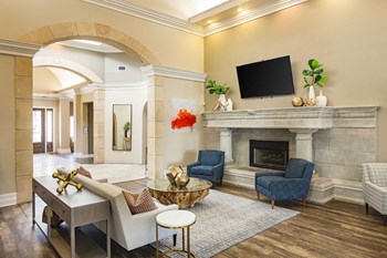 13515 West Avenue 1-3 Beds Apartment for Rent - Photo Gallery 3