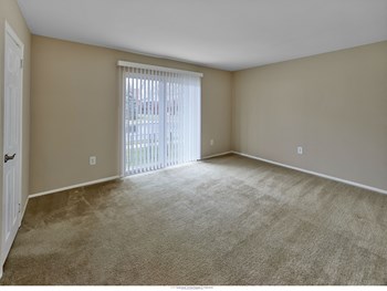 645 South Forklanding Road 1-2 Beds Apartment for Rent - Photo Gallery 6