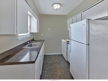 416 Clements Bridge Road 1-2 Beds Apartment for Rent - Photo Gallery 6