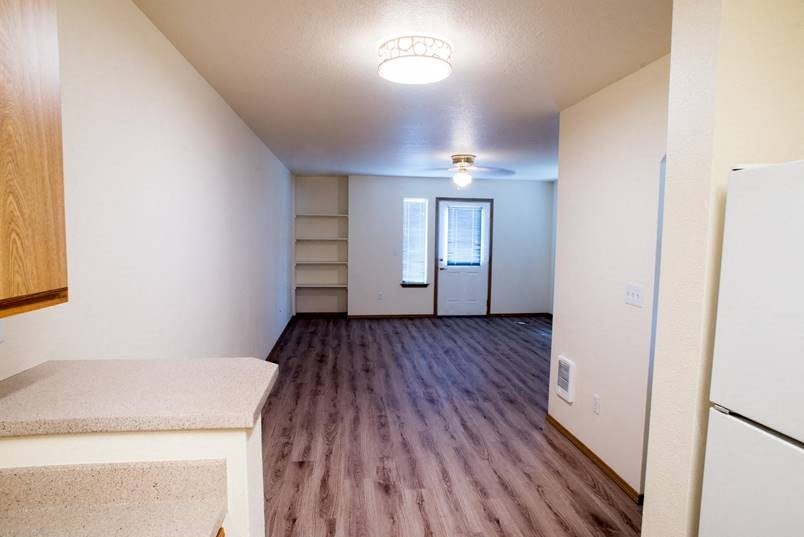 Modern Lighting at Lorence Court Apartments, Portland, OR 97216