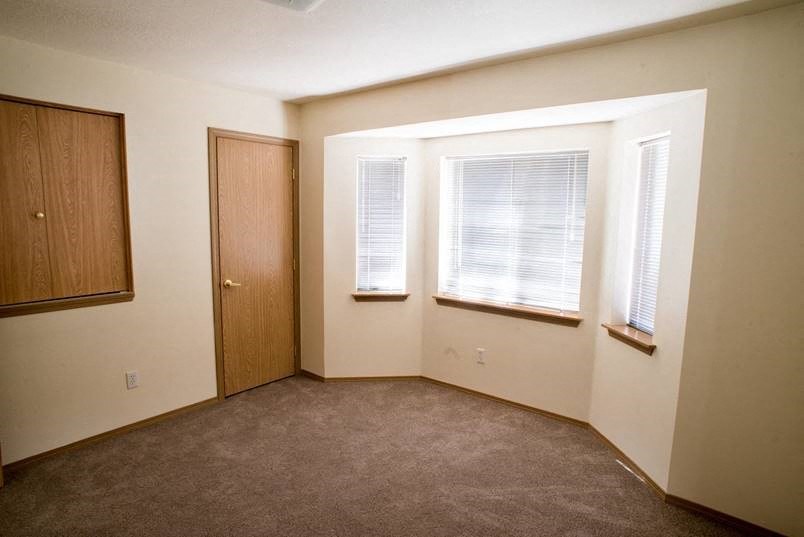 Expansive Windows For Natural Light at Lorence Court Apartments, Portland, OR