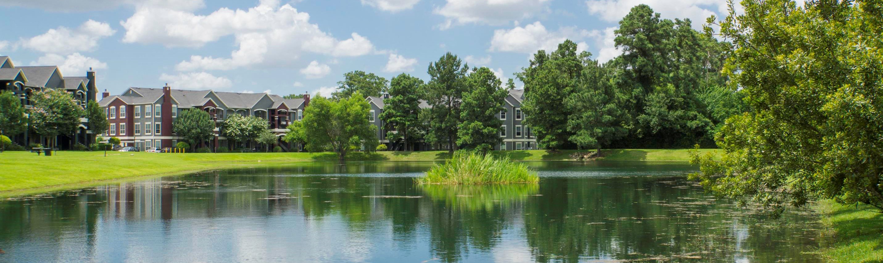 The Retreat at Cypress Station Apartments in Houston, TX