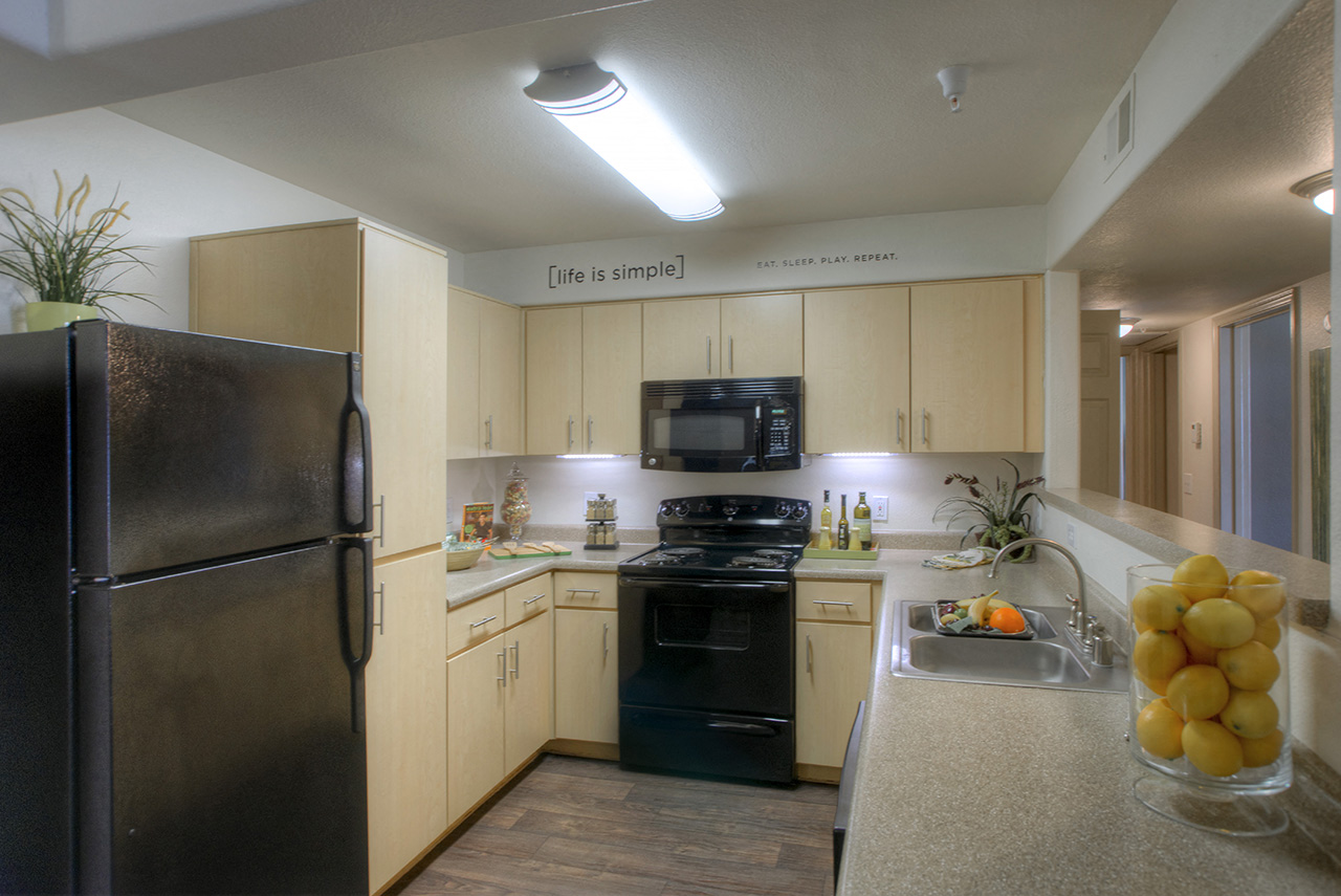 909 West Apartments, 909 West Grove Pkwy, Tempe, AZ - RENTCafé