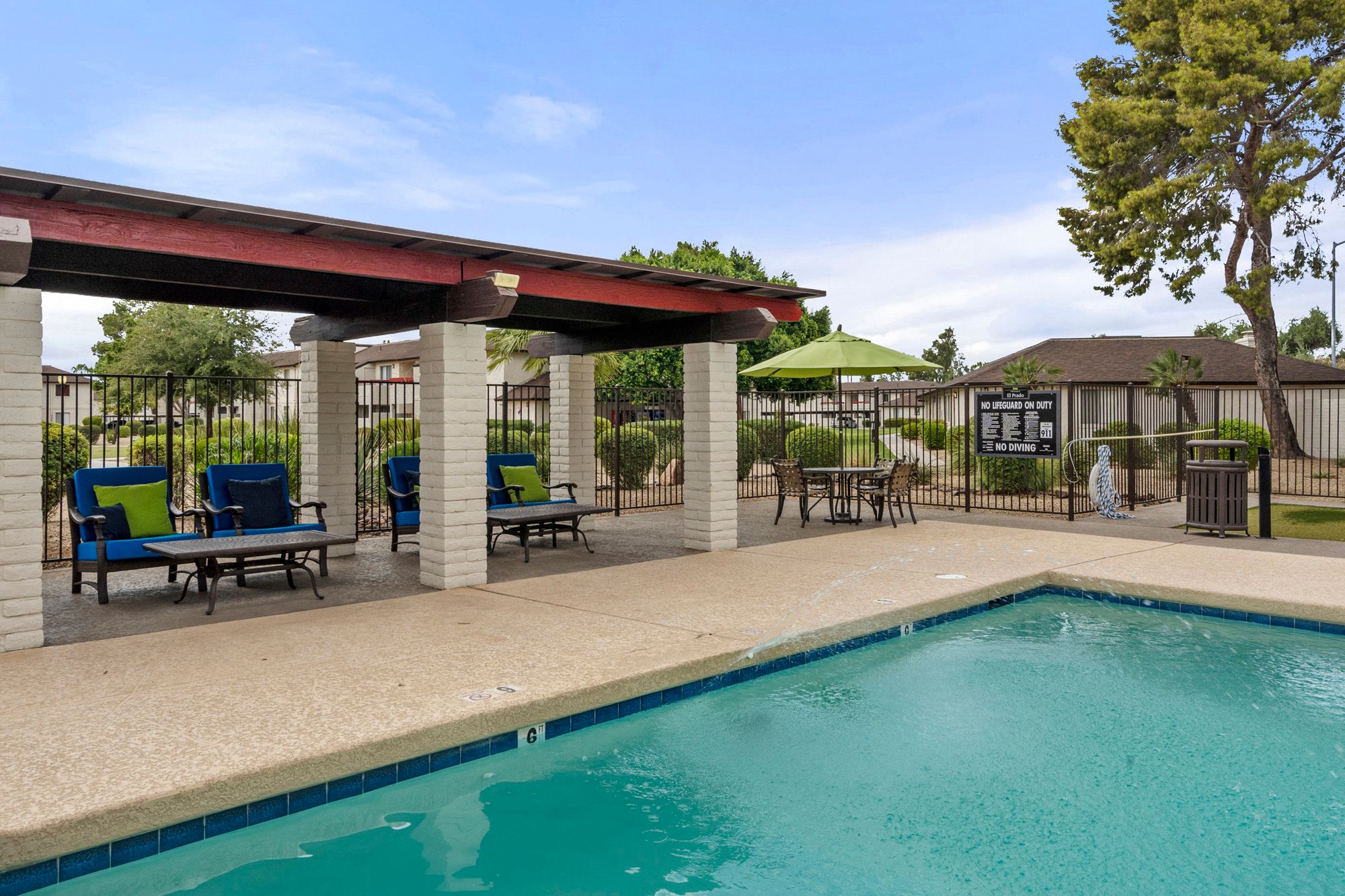 Pool, Spa, Clubhouse, Pool Deck, Patio, Chairs, Picnic