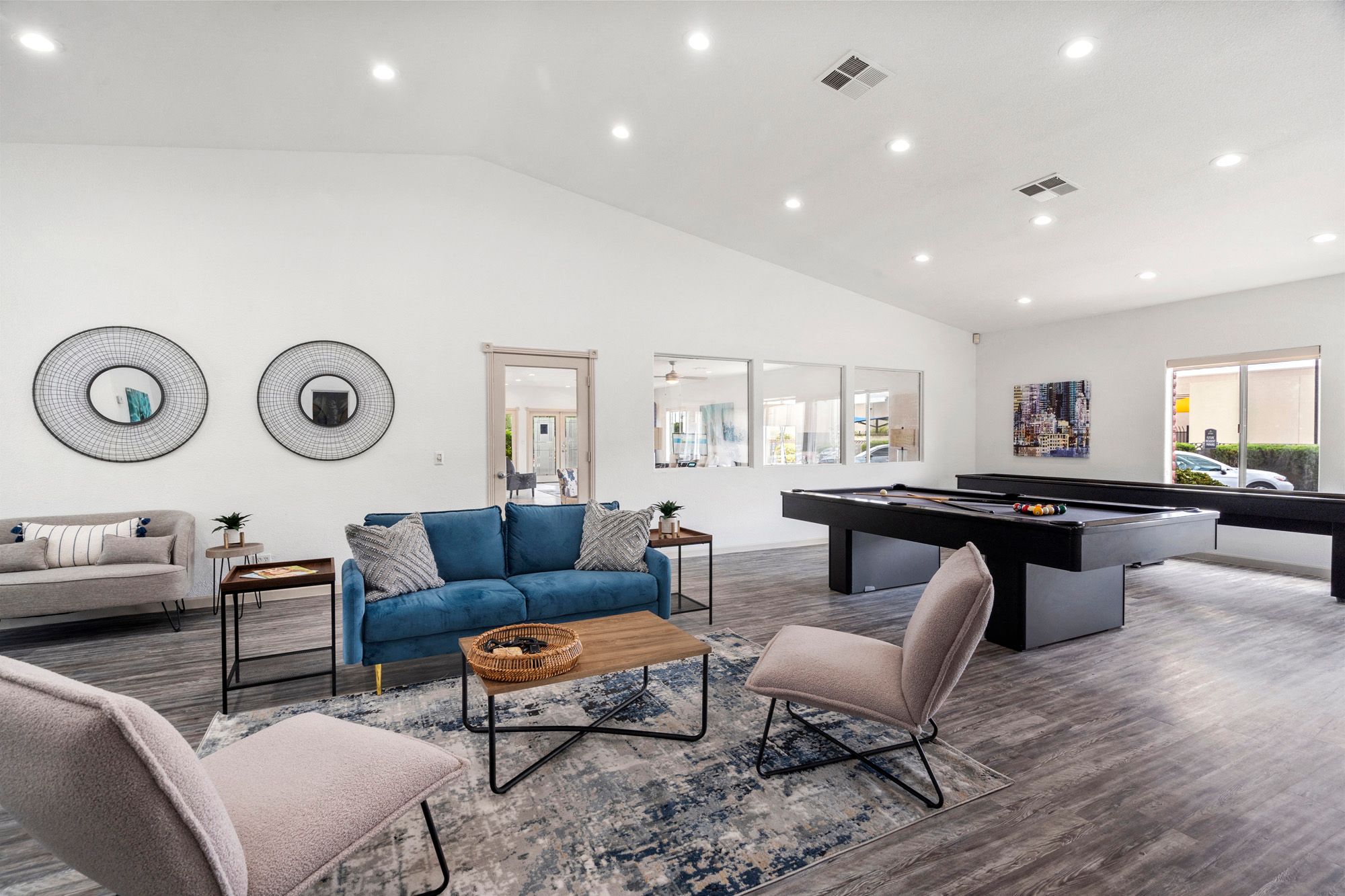 Clubhouse, Leasing, Landscaping, Office, Games, Game Room, Pool Table