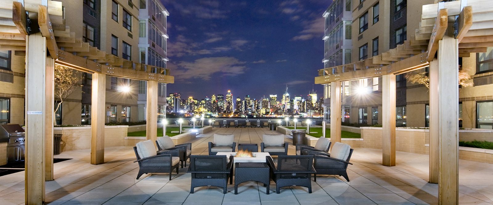 RiversEdge at Port Imperial Apartments in Weehawken, NJ