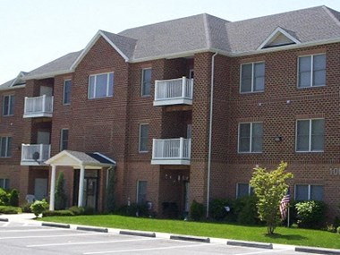 415-A Baker Hill Lane 1-2 Beds Apartment for Rent