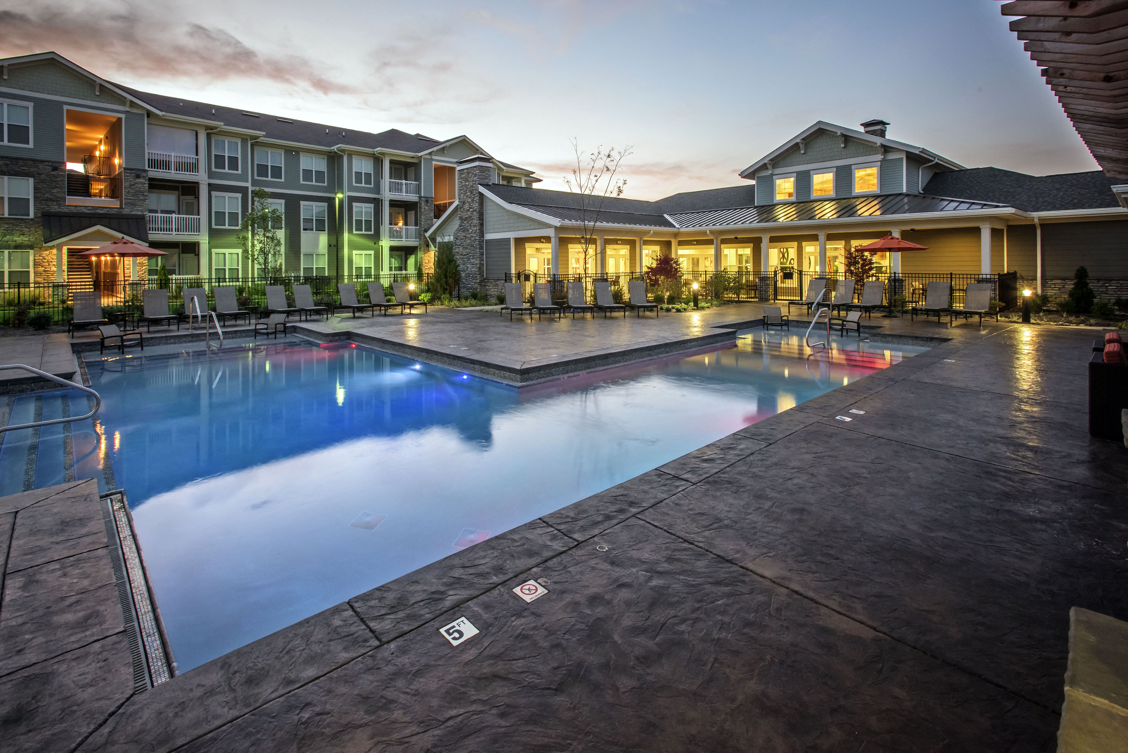 Self Storage Units In Louisville From 31 At 2620 S 7th St Cubesmart