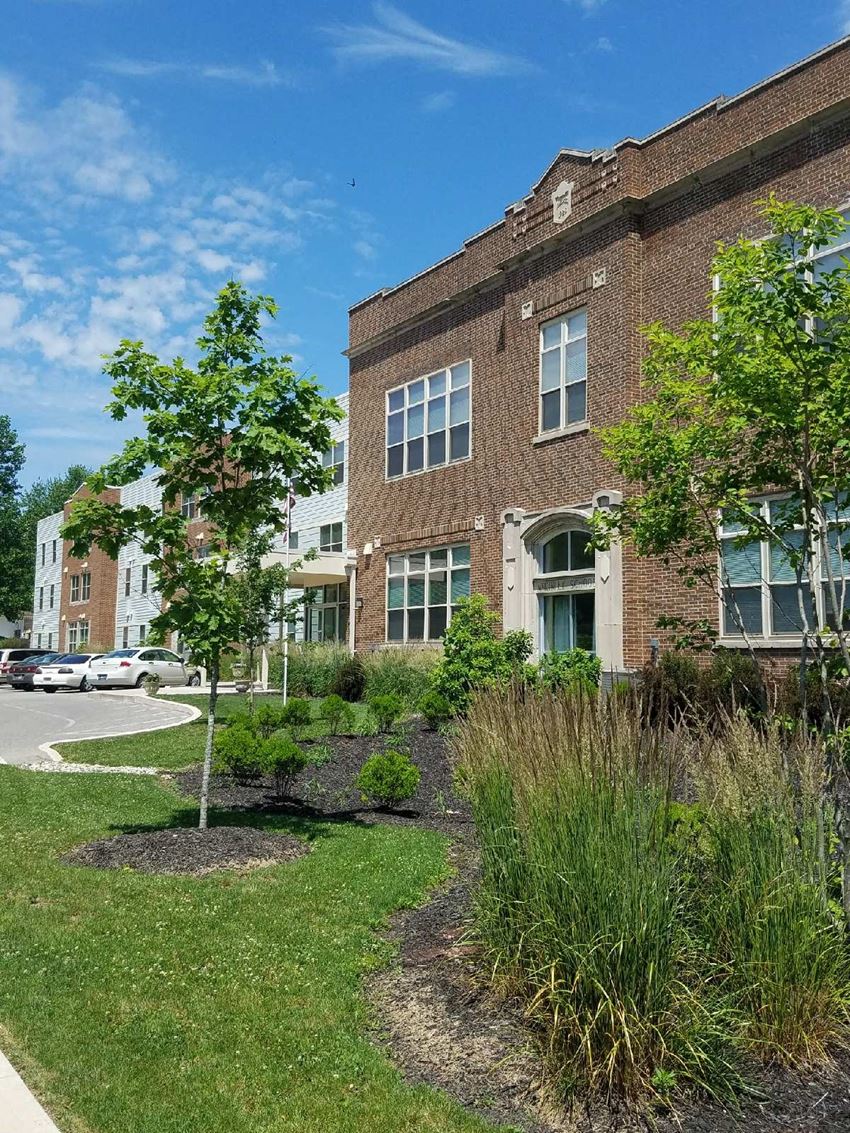 chaplet garden apt on Mckinley School Apartments 1501 Meadlawn Avenue Logansport In Rentcafe