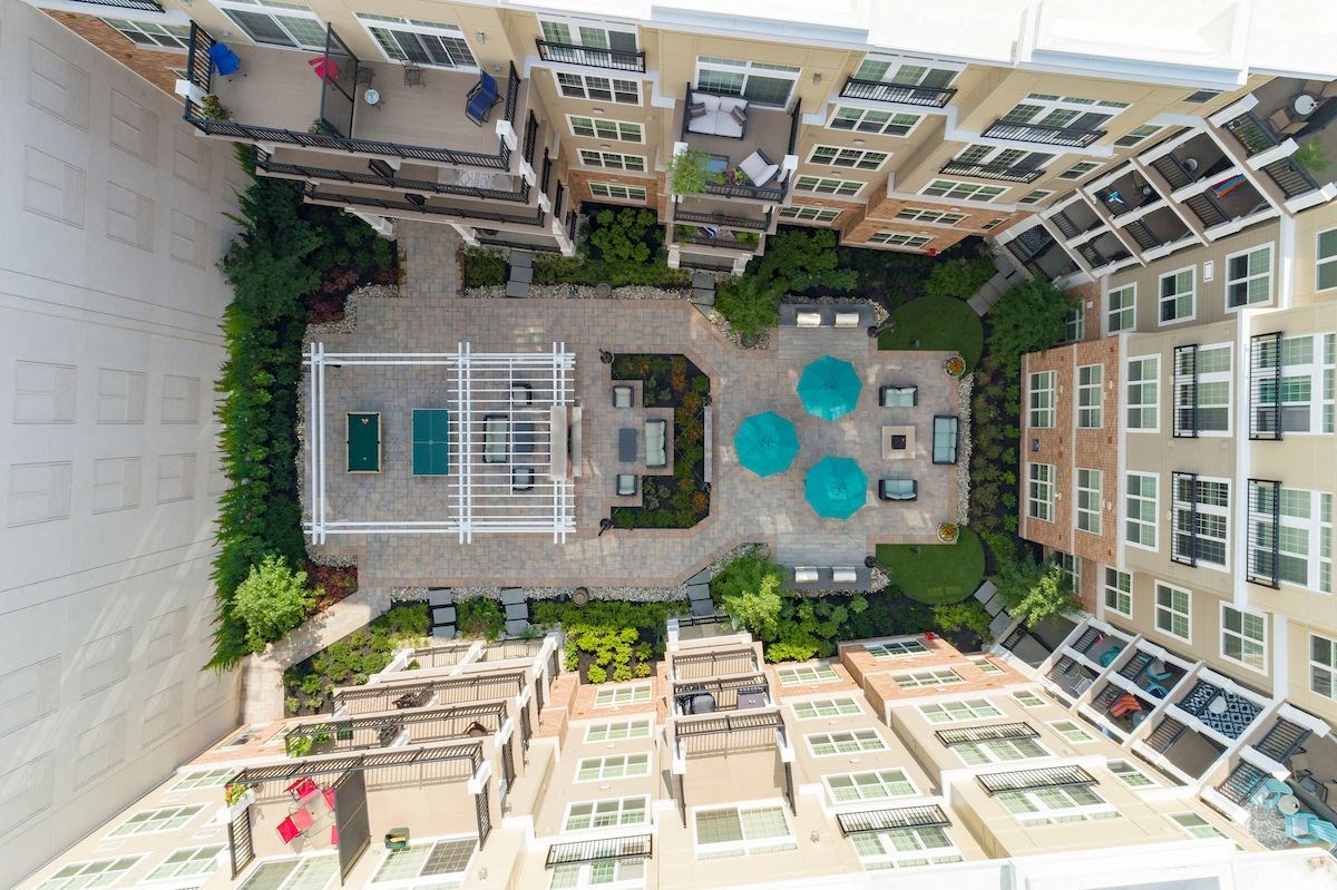 Woodmont Metro At Metuchen Station Apartments, 99 New Street, Metuchen