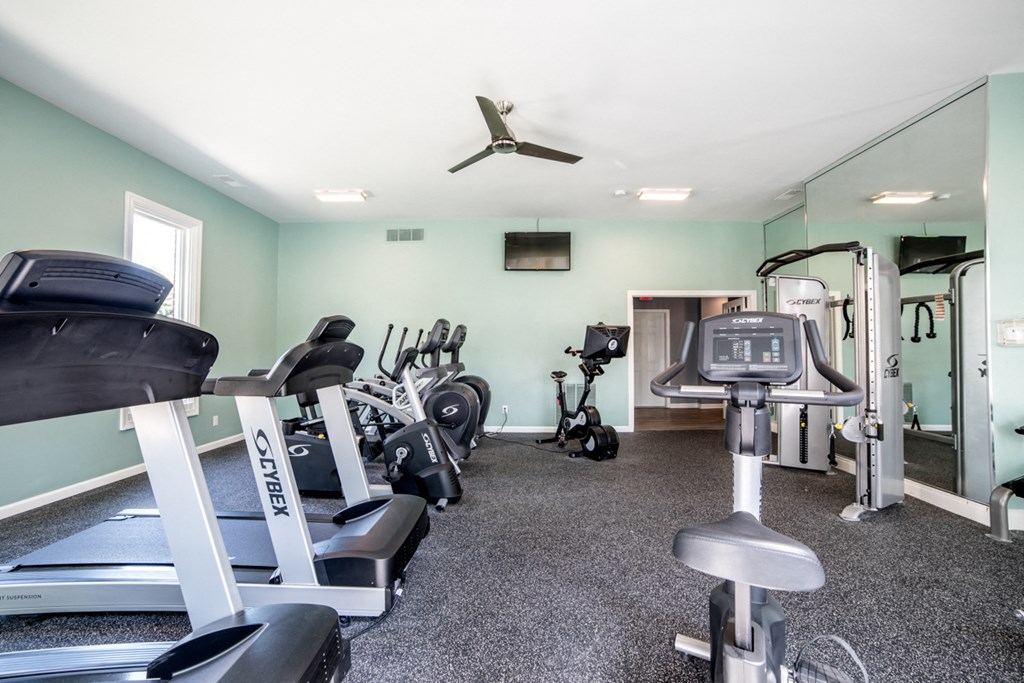 Gym Gym at Barrington Estates Apartments, Indiana