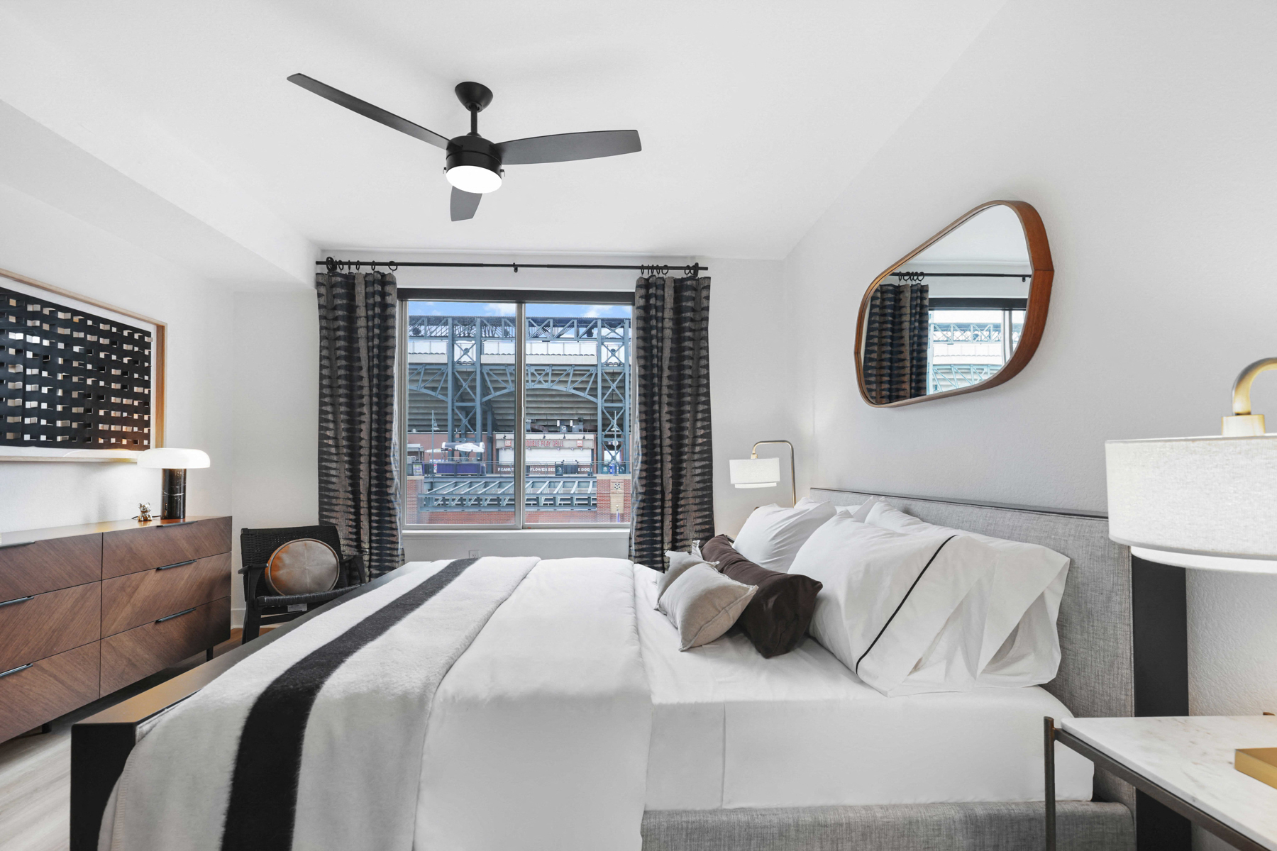 The Battery On Blake Street