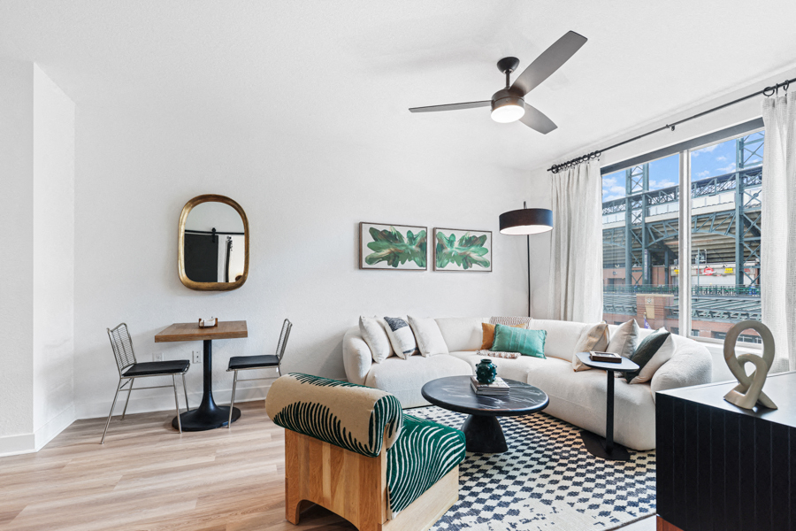 The Battery On Blake Street