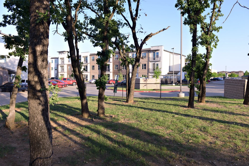 Green Space at Epic Apartments, Denton, 76210