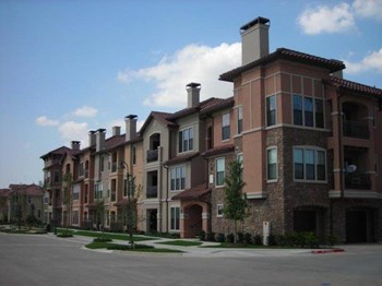 6727 Deseo 1-3 Beds Apartment for Rent - Photo Gallery 2