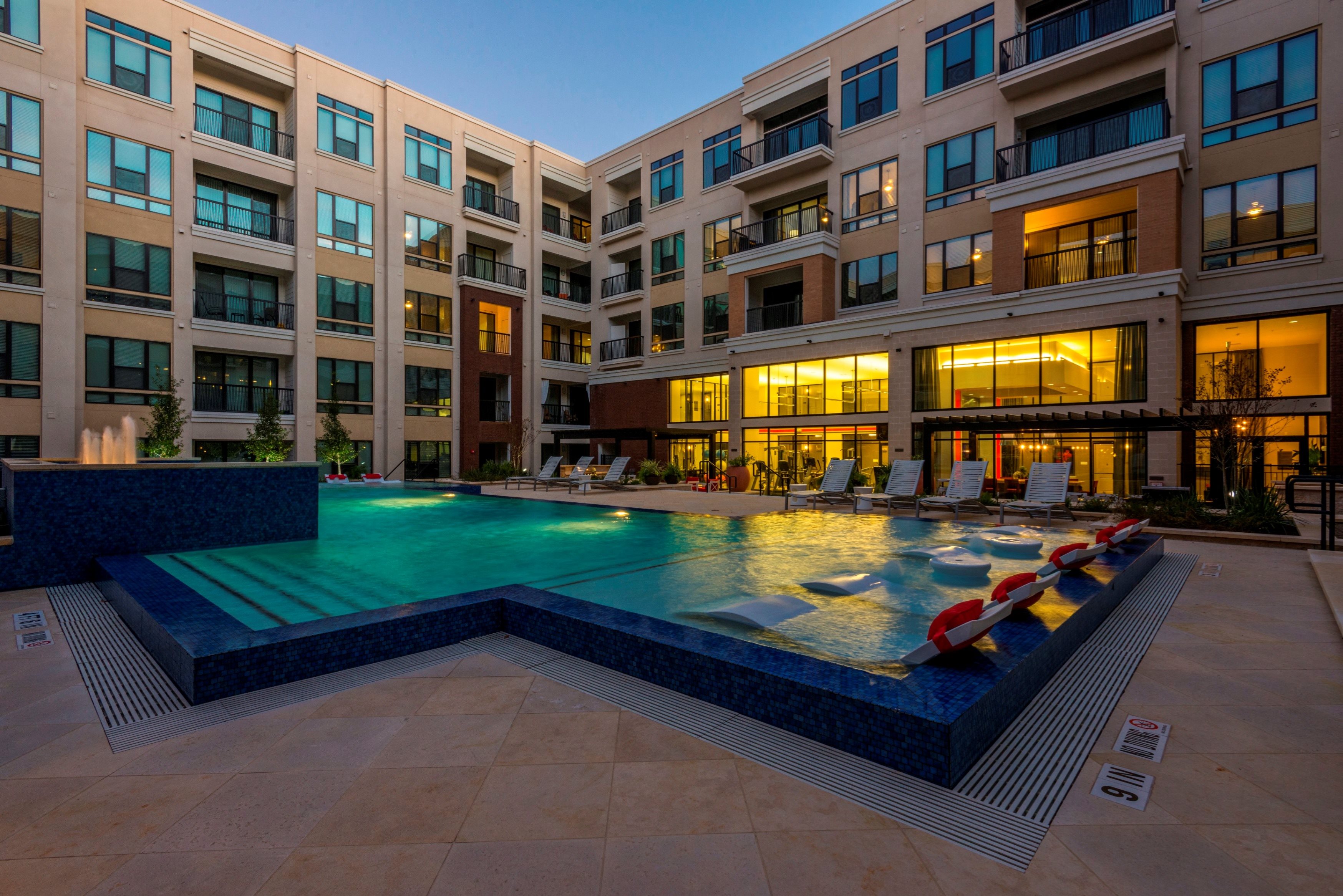 Apartments in Memorial City, Houston Ascent at CityCentre