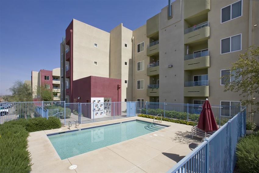 132 E. Pacific Avenue 1-2 Beds Apartment, Affordable for Rent - Photo Gallery 1