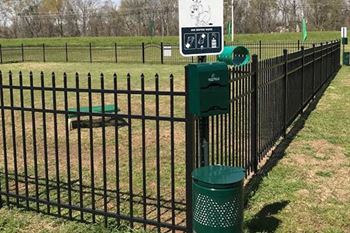 Dog park amenity at Rosewood Apartments