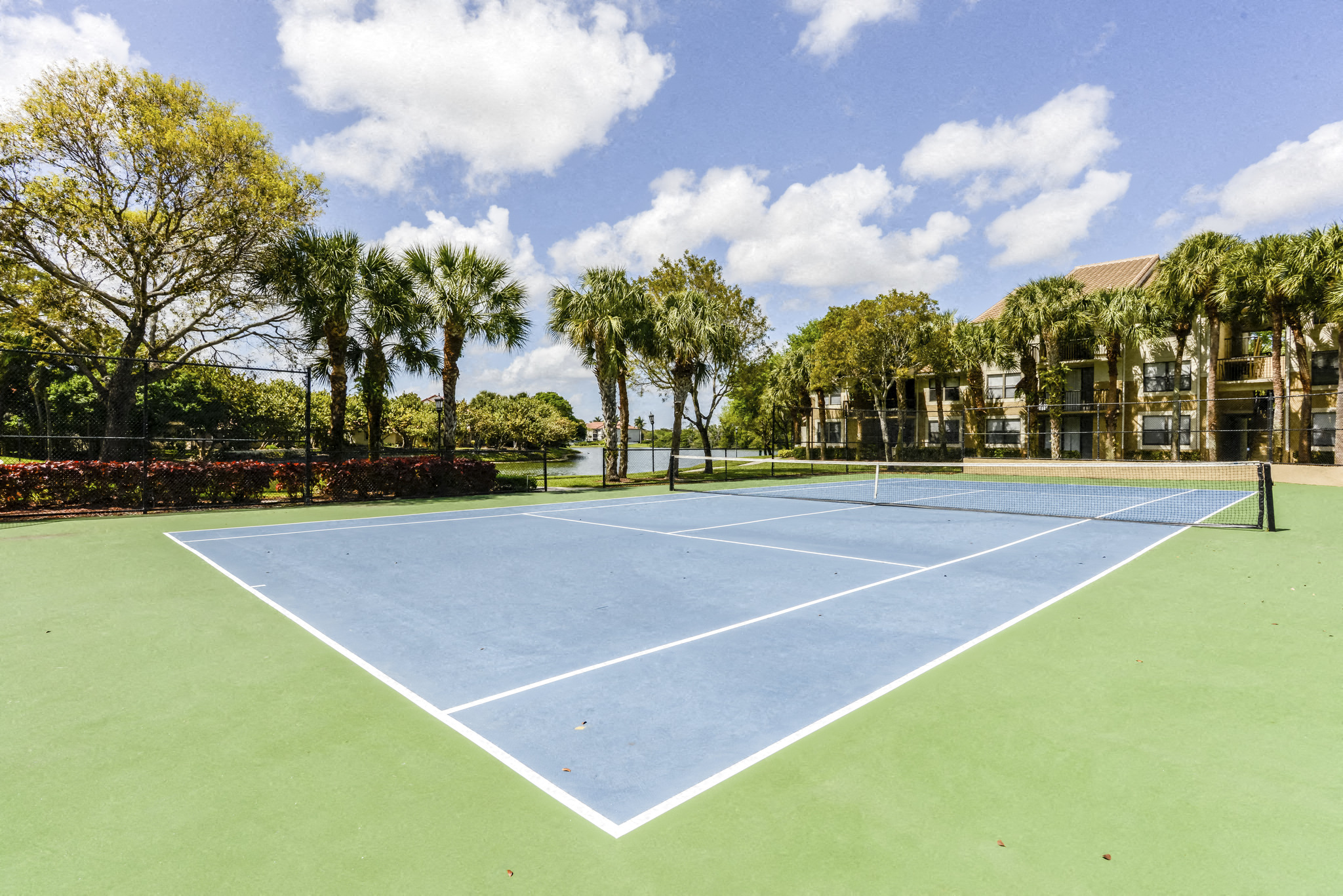 Gables Town Place tennis court