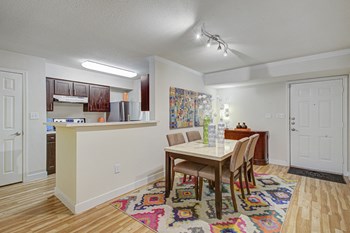 Model Dining Area Model Dining Area - Photo Gallery 3