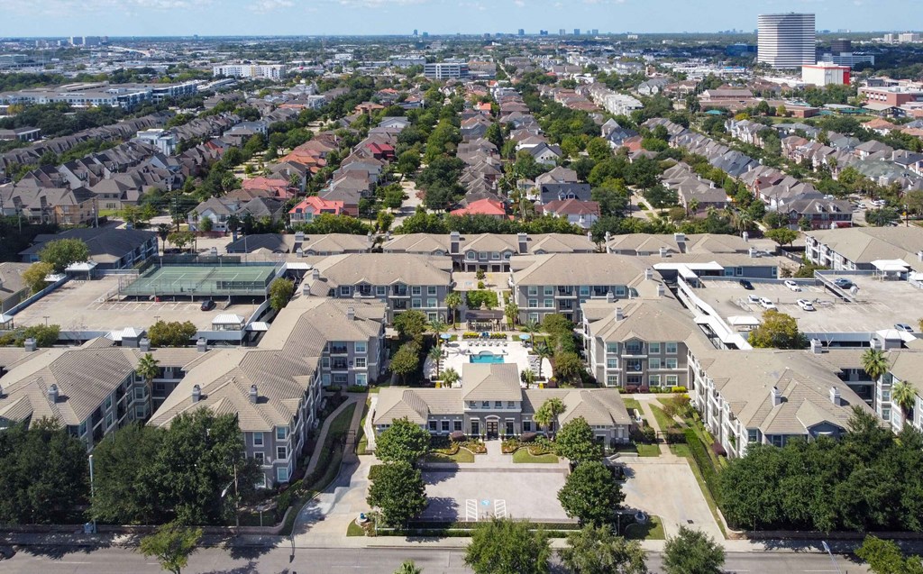 Gables Metropolitan Uptown