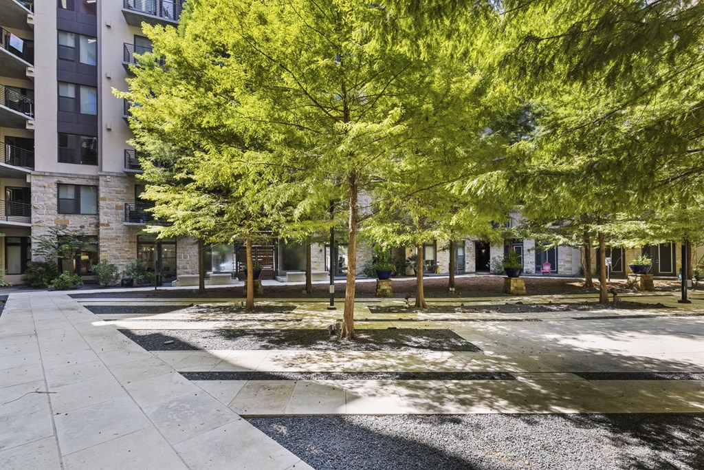 Exterior Landscaping