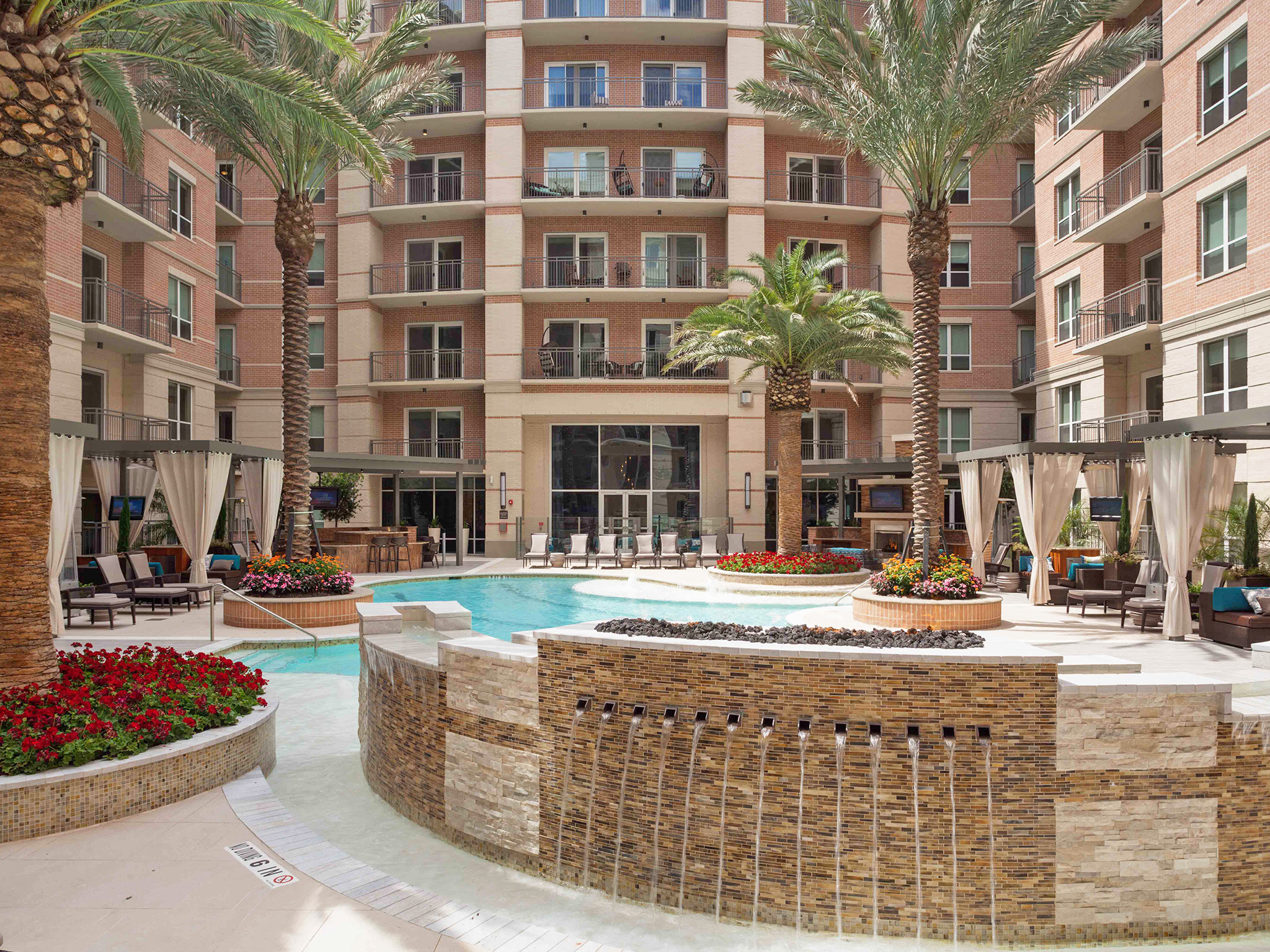 25 Best Luxury Apartments In Houston, TX (with Photos) | RENTCafé