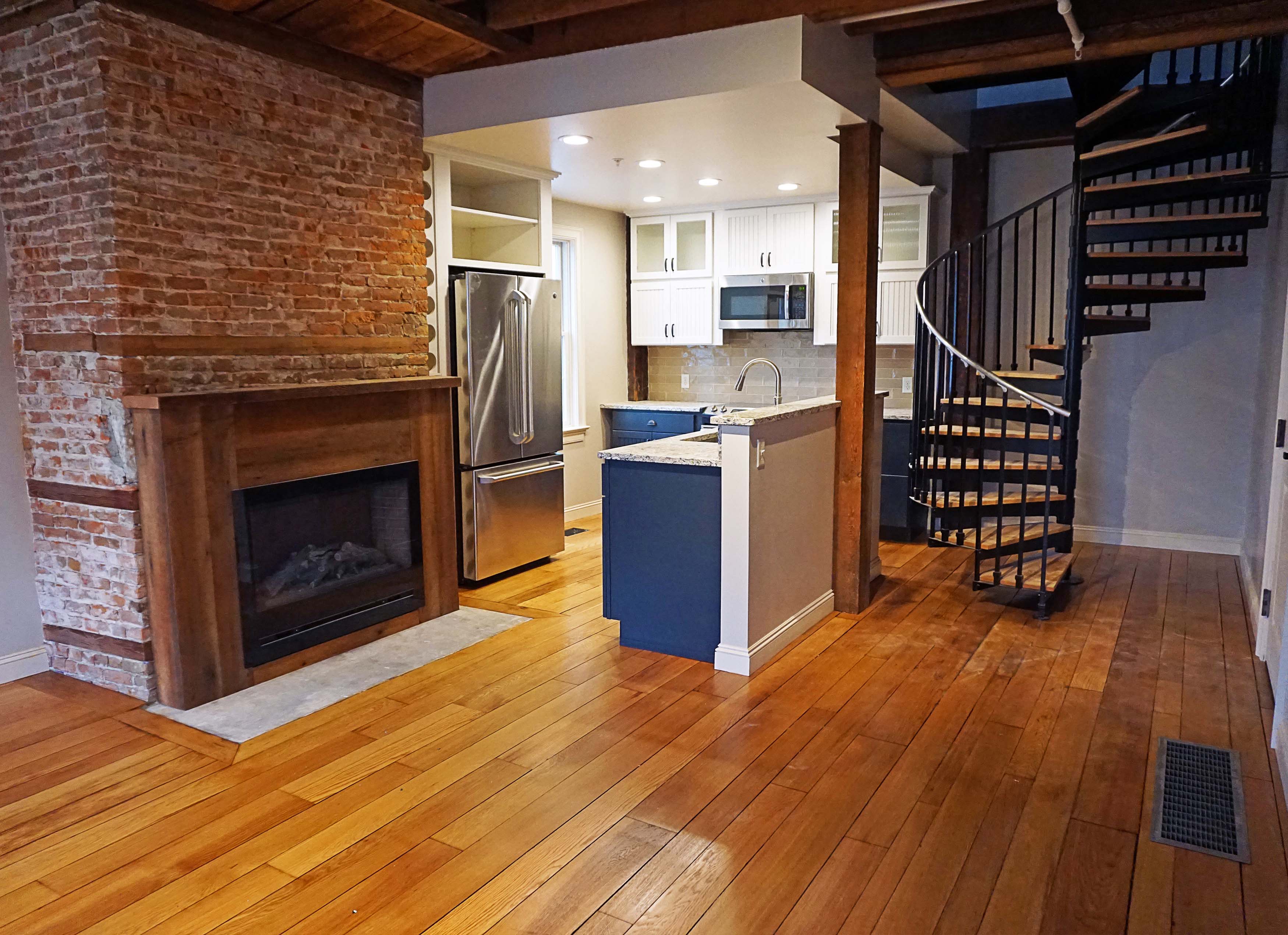 Walker Level - Suite 4 kitchen