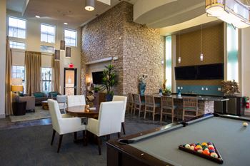 Resident Lounge with Entertainment Kitchen and Starbucks Café, Bar Area with Flat Screen Tvs