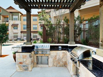 Outdoor Grill With Intimate Seating Area at Bell Austin Southwest, Austin, TX, 78749