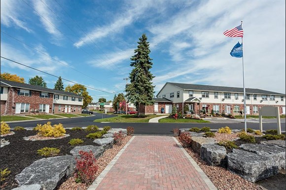 Brookwood On The Green Apartments Liverpool Ny Brookwood On The Green Apartments Liverpool Ny