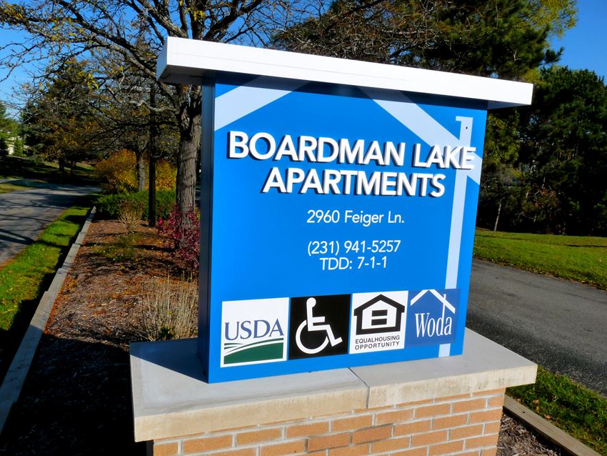 Boardman Lake Welcome Sign - Photo Gallery 1