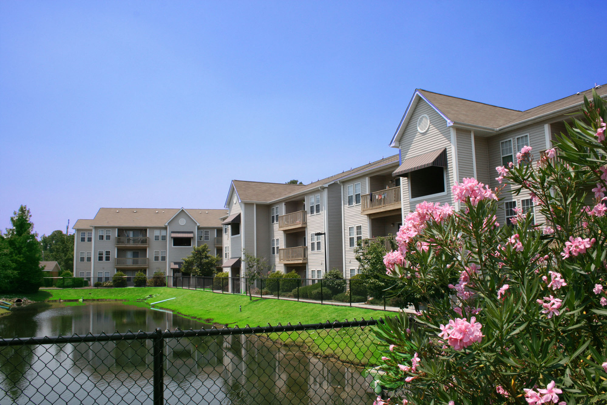 Wilmington Apartments Quad Apartment Homes