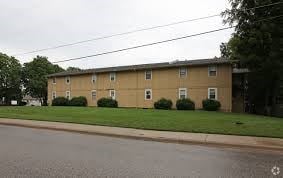 700 S. Harrison 1-2 Beds Apartment for Rent - Photo Gallery 1