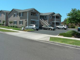 2677 Paloma Ave. 1-4 2 Beds Apartment for Rent